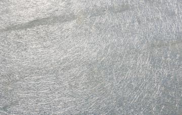 Ynys Tachwedd laminate fibreglass or shingles?